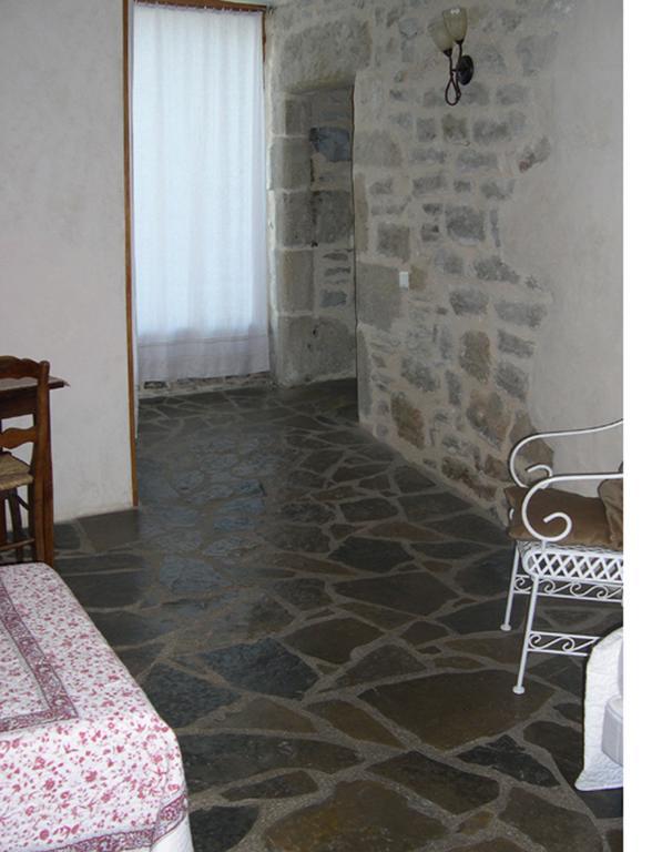 Bed and Breakfast La Bergerie Sainte-Eulalie-de-Cernon Номер фото